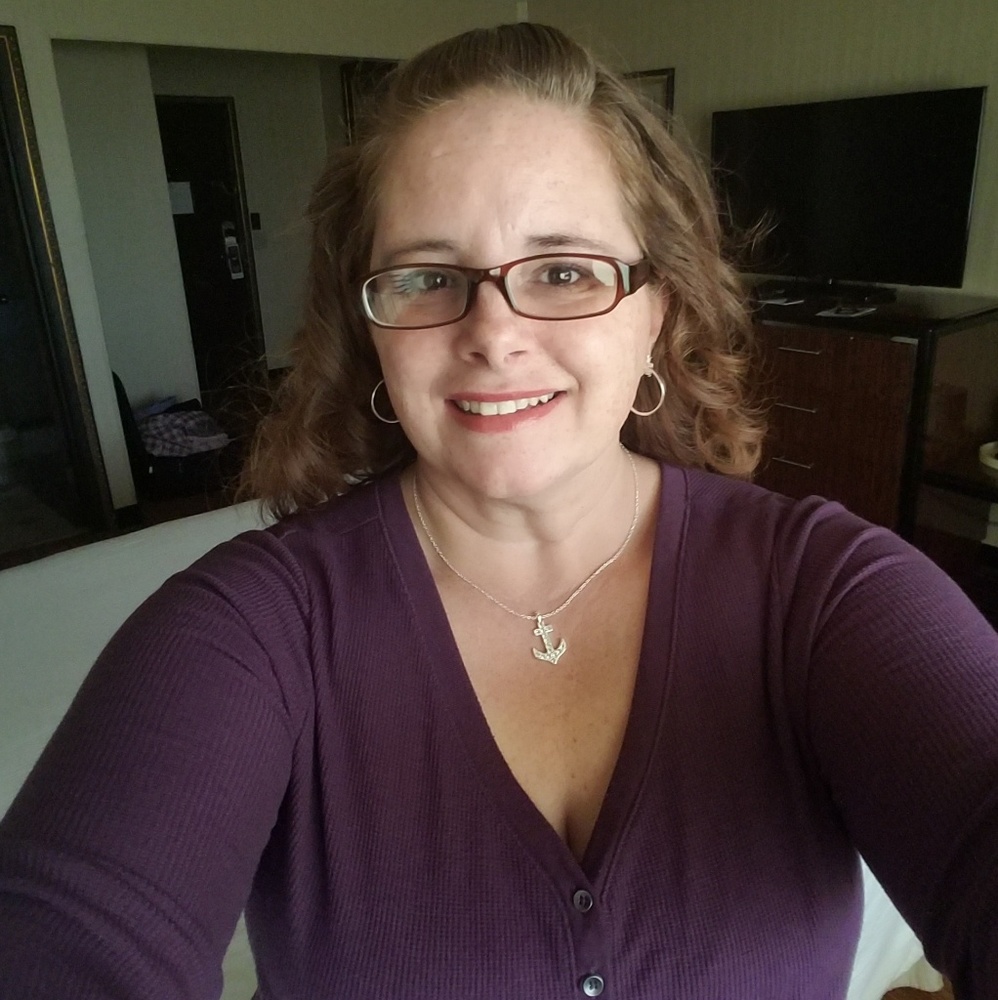 Meet your Posher, Amanda